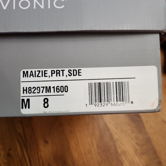 Vionic Booties - Picture 5 of 5